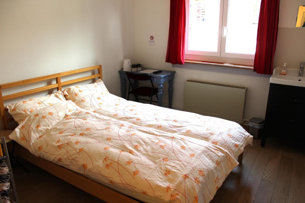 A Côte Panzió Motiers Kültér fotó